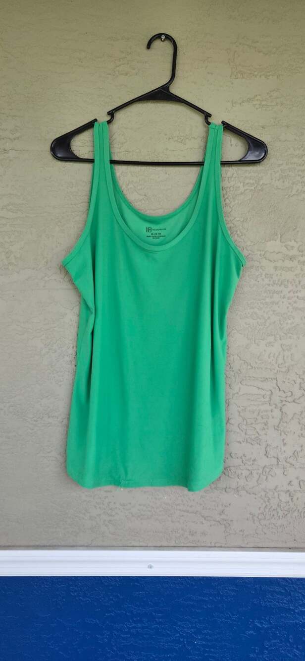 Fitted Swoop Tank - Spring Green – No Boundaries